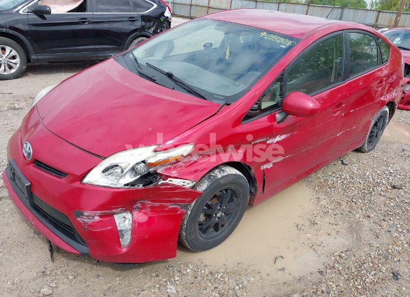 Photo 2 of 2015 Toyota Prius THREE (VIN JTDKN3DU5F0460868)