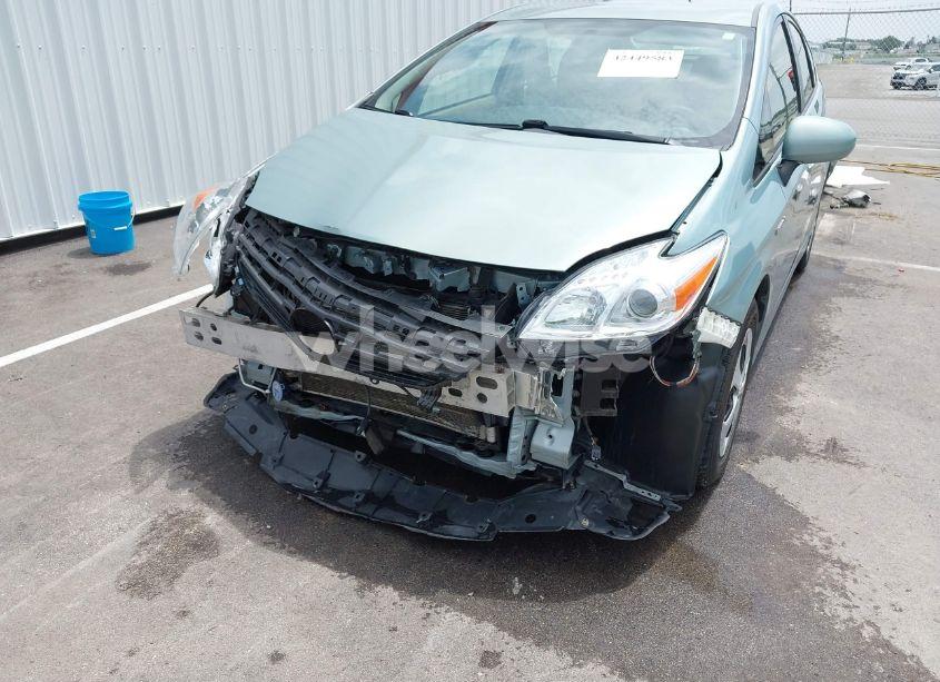 Photo 6 of 2015 Toyota Prius TWO (VIN JTDKN3DU5F1872959)