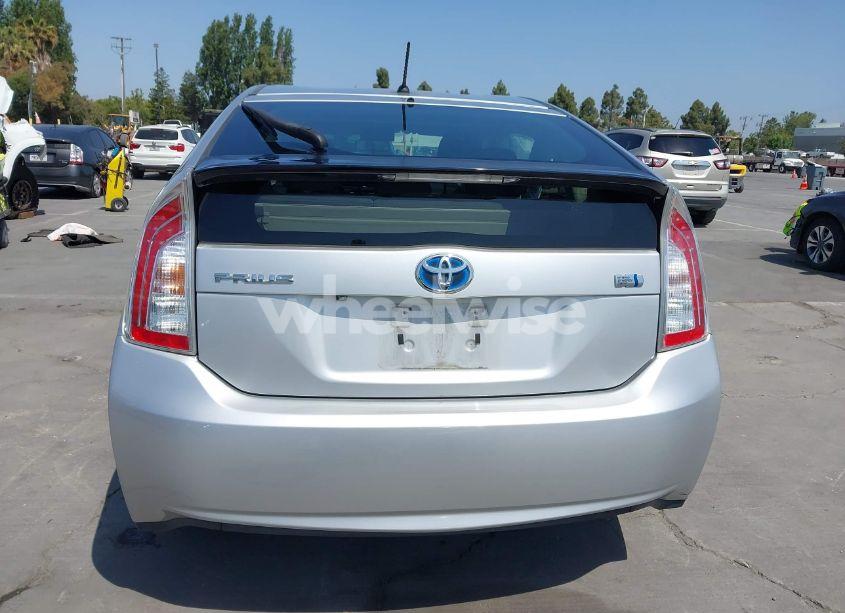 Photo 16 of 2015 Toyota Prius TWO (VIN JTDKN3DU5F1934148)