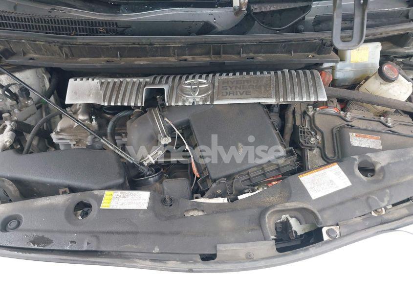 Photo 10 of 2015 Toyota Prius THREE (VIN JTDKN3DU5F1966002)