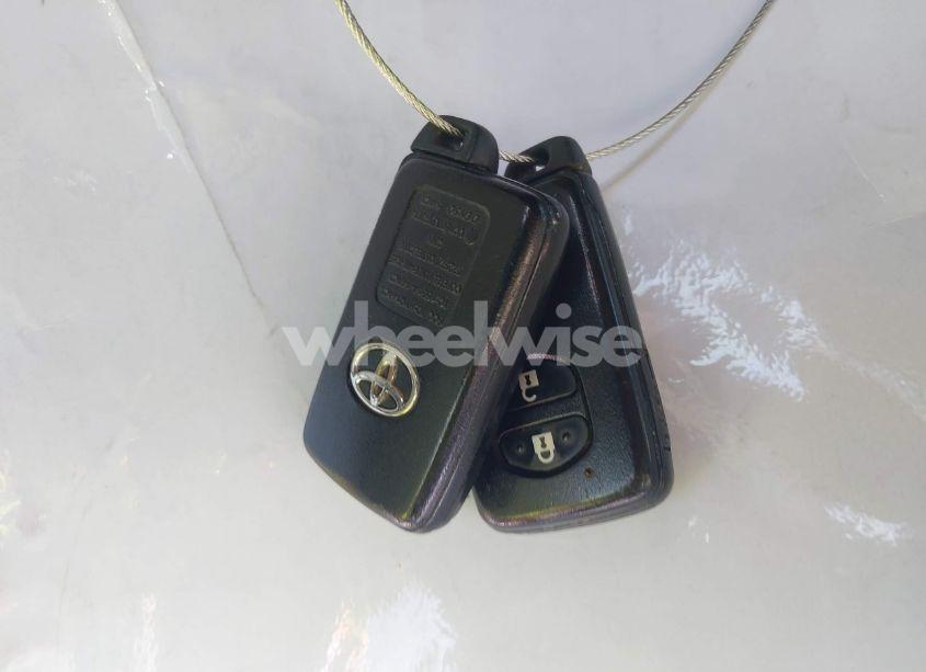 Photo 11 of 2015 Toyota Prius TWO (VIN JTDKN3DU5F1997430)