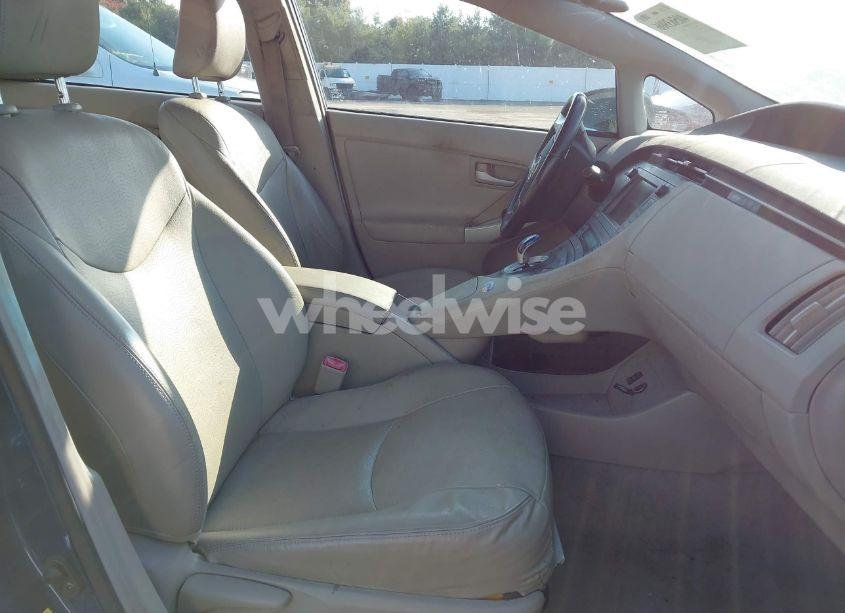 Photo 5 of 2010 Toyota Prius IV (VIN JTDKN3DU6A0014799)