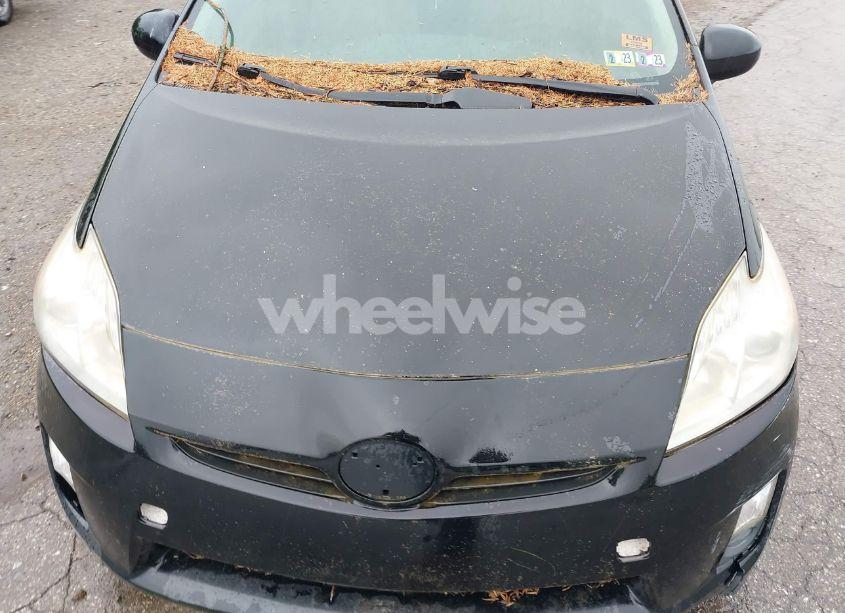 Photo 10 of 2010 Toyota Prius III (VIN JTDKN3DU6A0037290)