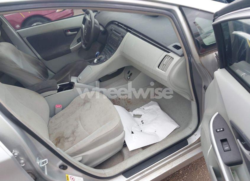 Photo 5 of 2010 Toyota Prius II (VIN JTDKN3DU6A1200191)