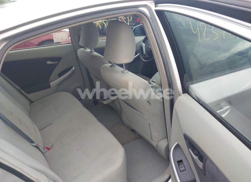 Photo 8 of 2010 Toyota Prius II (VIN JTDKN3DU6A1200191)