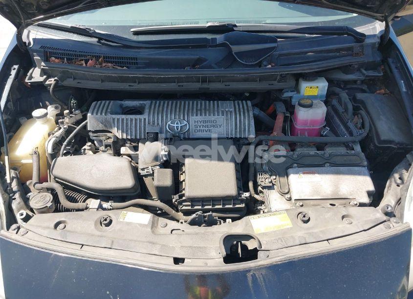 Photo 10 of 2010 Toyota Prius III (VIN JTDKN3DU6A5060880)