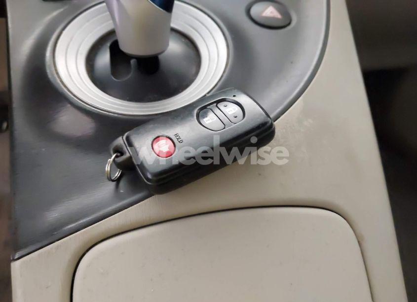 Photo 11 of 2011 Toyota Prius TWO (VIN JTDKN3DU6B1363893)