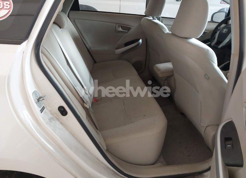 Photo 8 of 2011 Toyota Prius TWO (VIN JTDKN3DU6B1363893)