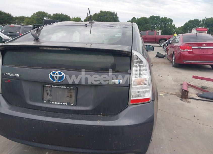 Photo 16 of 2011 Toyota Prius THREE (VIN JTDKN3DU6B1397817)
