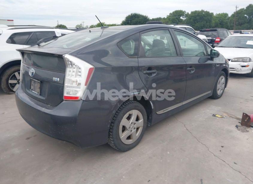 Photo 4 of 2011 Toyota Prius THREE (VIN JTDKN3DU6B1397817)