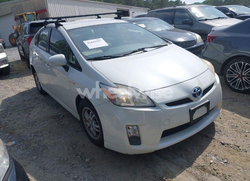 2011 Toyota Prius TWO (VIN JTDKN3DU6B1444439) main photo