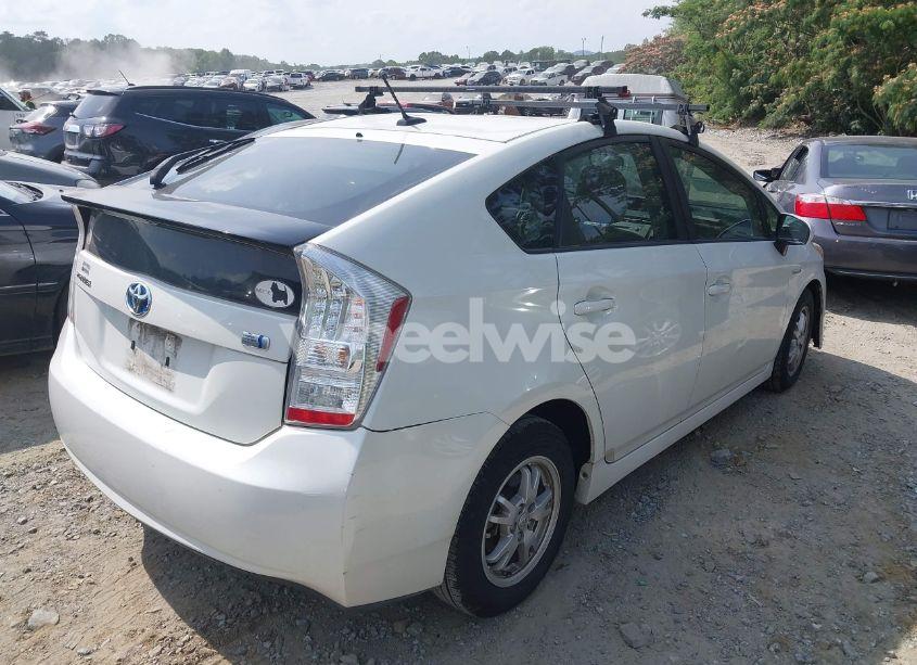 Photo 4 of 2011 Toyota Prius TWO (VIN JTDKN3DU6B1444439)