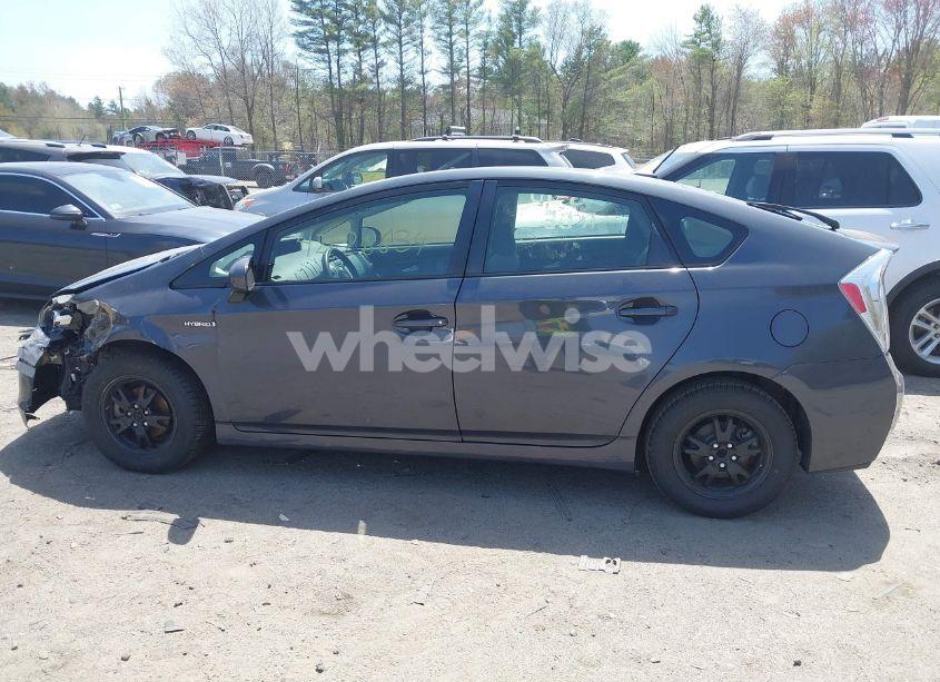 Photo 14 of 2012 Toyota Prius THREE (VIN JTDKN3DU6C1504544)