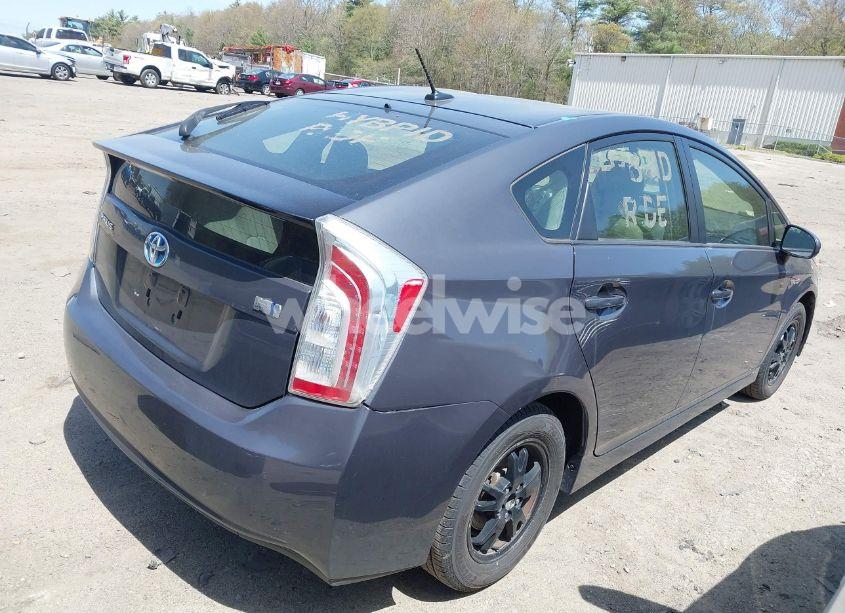 Photo 4 of 2012 Toyota Prius THREE (VIN JTDKN3DU6C1504544)