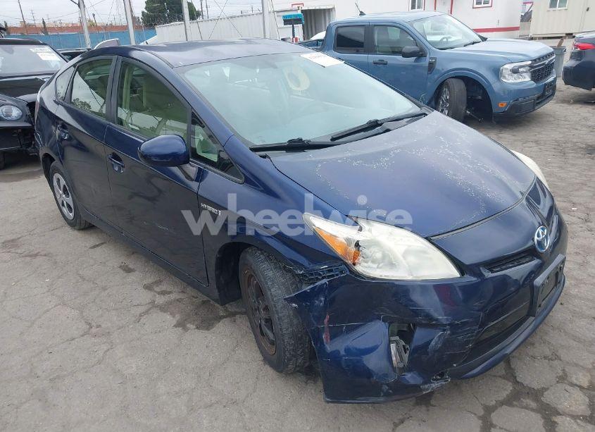2012 Toyota Prius TWO (VIN JTDKN3DU6C1582452) main photo