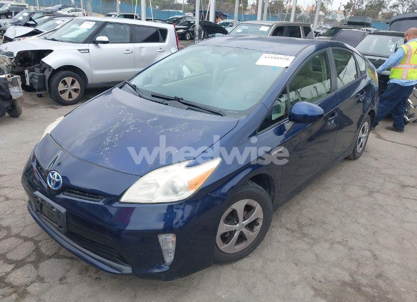 Photo 2 of 2012 Toyota Prius TWO (VIN JTDKN3DU6C1582452)
