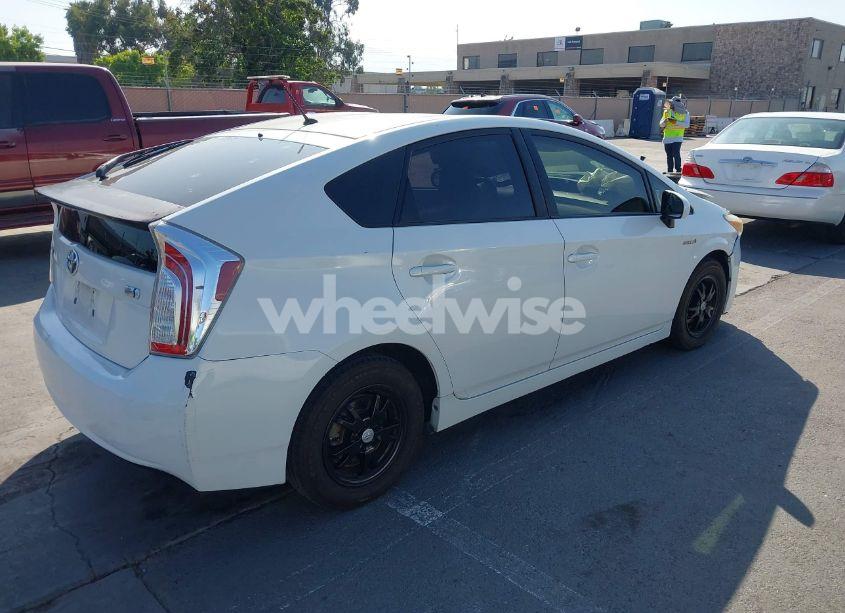 Photo 4 of 2012 Toyota Prius TWO (VIN JTDKN3DU6C5502298)