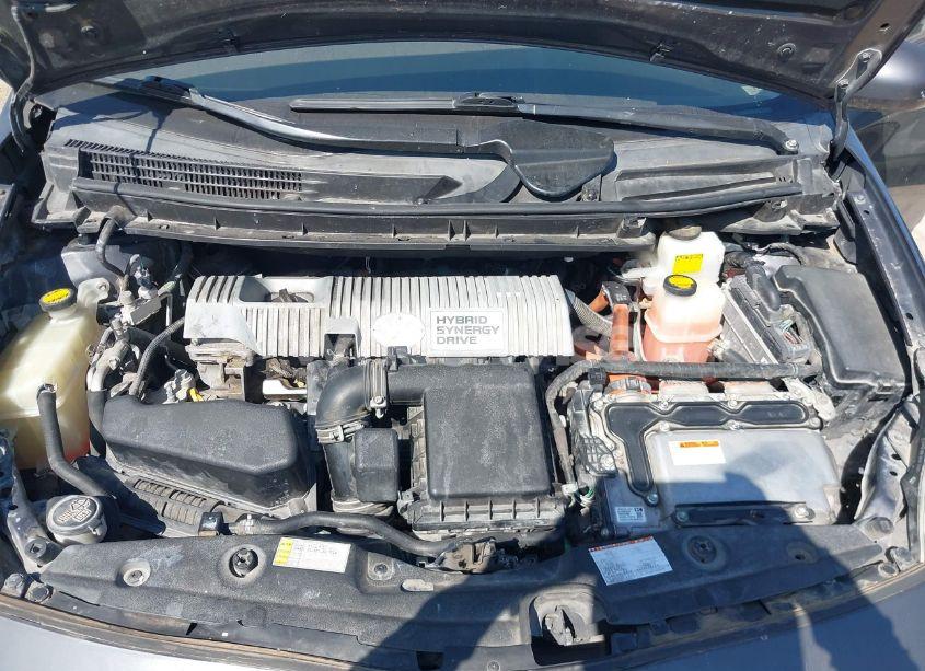 Photo 10 of 2013 Toyota Prius TWO (VIN JTDKN3DU6D1630470)