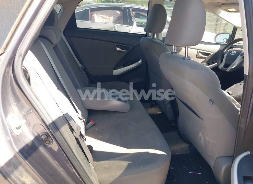 Photo 8 of 2013 Toyota Prius TWO (VIN JTDKN3DU6D1630470)