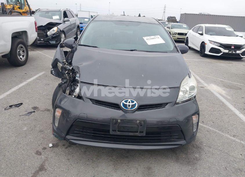 Photo 13 of 2013 Toyota Prius THREE (VIN JTDKN3DU6D1659144)