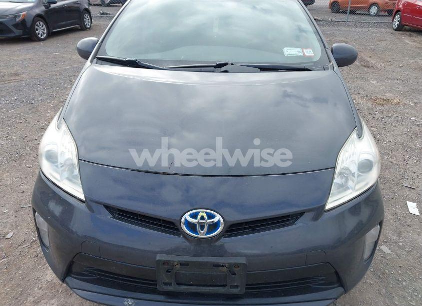Photo 6 of 2013 Toyota Prius THREE (VIN JTDKN3DU6D1674890)