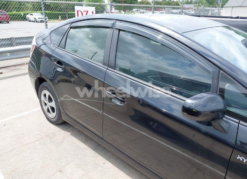 Photo 13 of 2013 Toyota Prius TWO (VIN JTDKN3DU6D1694752)