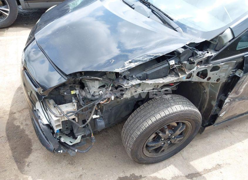 Photo 6 of 2013 Toyota Prius TWO (VIN JTDKN3DU6D1694752)