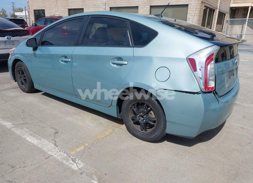 Photo 3 of 2013 Toyota Prius THREE (VIN JTDKN3DU6D5570991)
