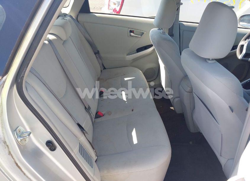 Photo 8 of 2013 Toyota Prius THREE (VIN JTDKN3DU6D5606467)