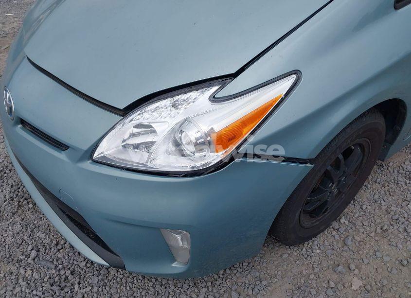 Photo 6 of 2013 Toyota Prius TWO (VIN JTDKN3DU6D5645771)