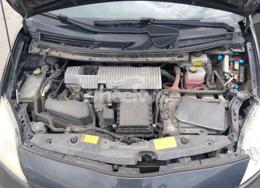 Photo 10 of 2014 Toyota Prius FOUR (VIN JTDKN3DU6E1747077)