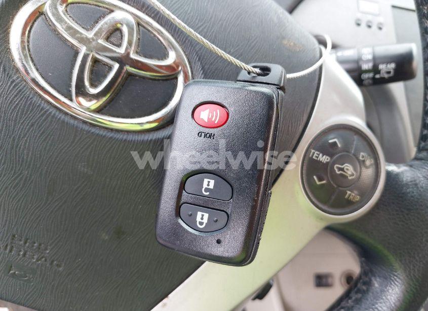 Photo 11 of 2014 Toyota Prius FOUR (VIN JTDKN3DU6E1747077)