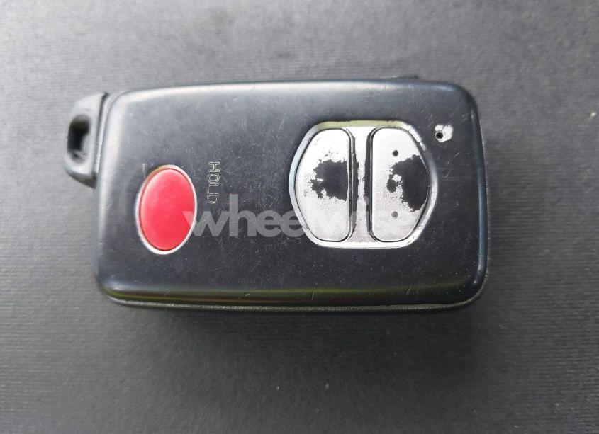 Photo 11 of 2015 Toyota Prius TWO (VIN JTDKN3DU6F0402509)