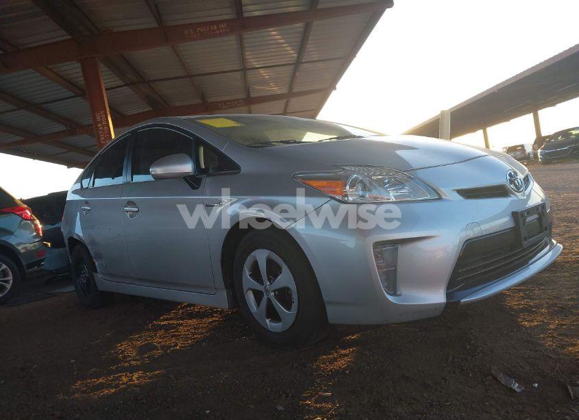 Photo 6 of 2015 Toyota Prius (VIN JTDKN3DU6F0480191)