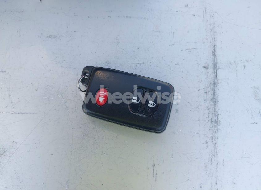 Photo 11 of 2015 Toyota Prius THREE (VIN JTDKN3DU6F0480644)