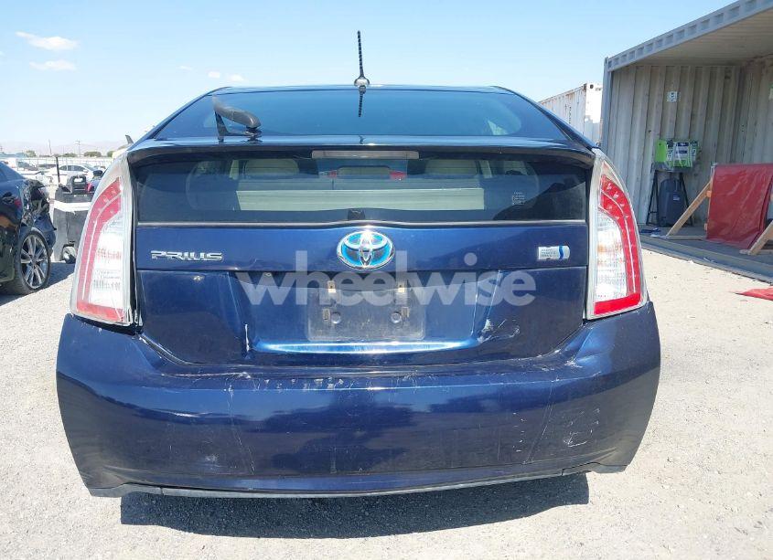 Photo 6 of 2015 Toyota Prius THREE (VIN JTDKN3DU6F0480644)