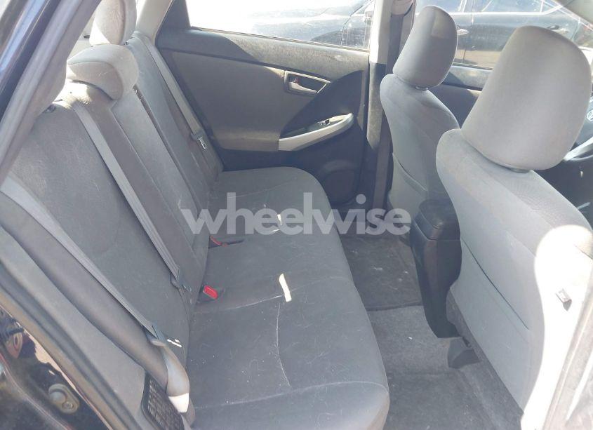 Photo 8 of 2015 Toyota Prius THREE (VIN JTDKN3DU6F0480644)