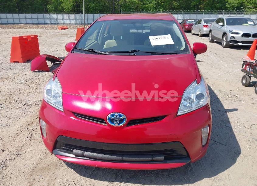 Photo 13 of 2015 Toyota Prius TWO (VIN JTDKN3DU6F1883985)