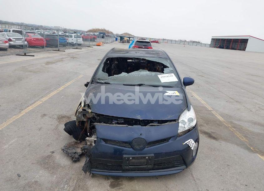 Photo 6 of 2015 Toyota Prius THREE (VIN JTDKN3DU6F1892475)