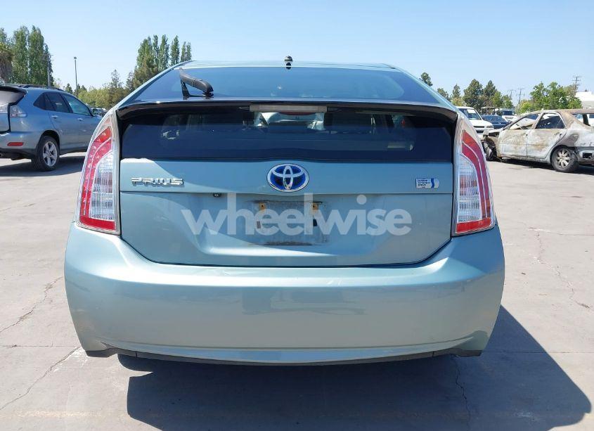 Photo 16 of 2015 Toyota Prius TWO (VIN JTDKN3DU6F1904348)