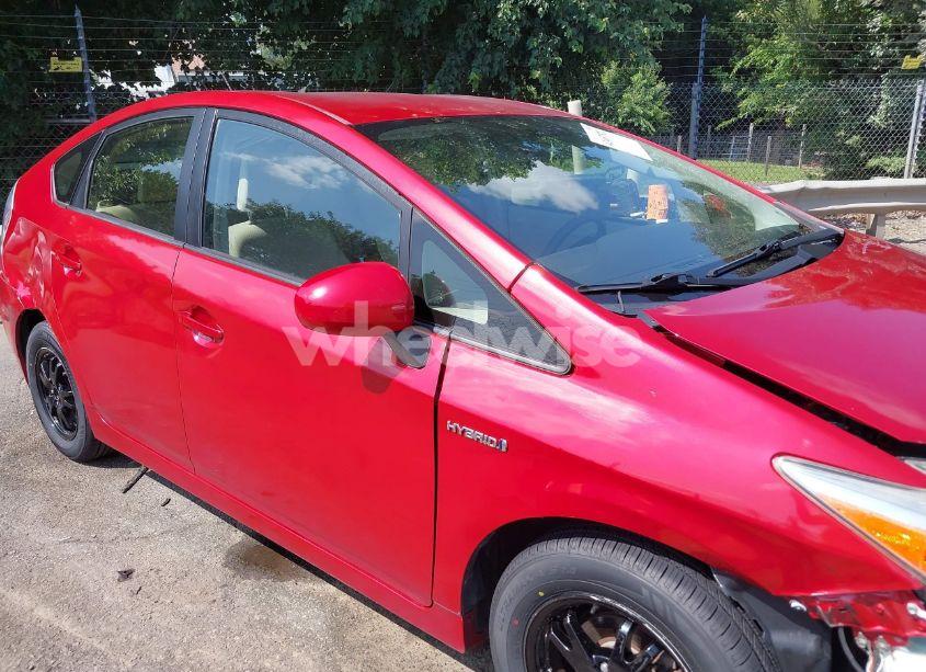 2015 Toyota Prius TWO (VIN JTDKN3DU6F1982208) main photo