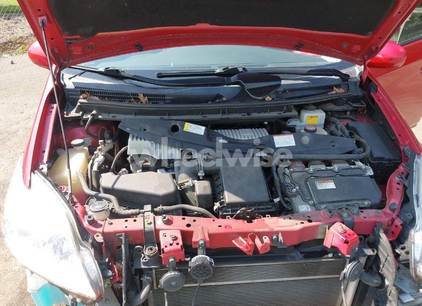 Photo 10 of 2015 Toyota Prius TWO (VIN JTDKN3DU6F1982208)