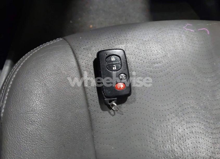 Photo 11 of 2010 Toyota Prius I/II/III/IV/V (VIN JTDKN3DU7A0042627)