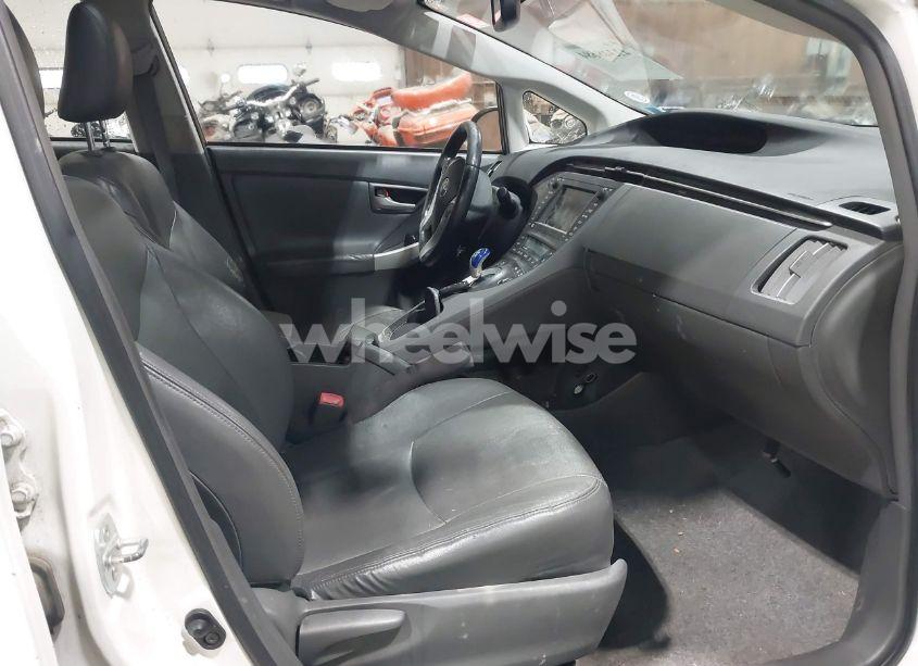 Photo 5 of 2010 Toyota Prius I/II/III/IV/V (VIN JTDKN3DU7A0042627)