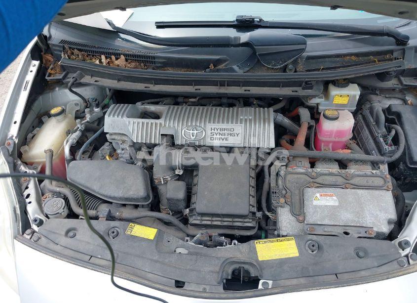 Photo 10 of 2010 Toyota Prius III (VIN JTDKN3DU7A0122705)