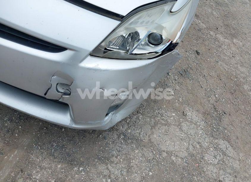 Photo 16 of 2010 Toyota Prius III (VIN JTDKN3DU7A0122705)