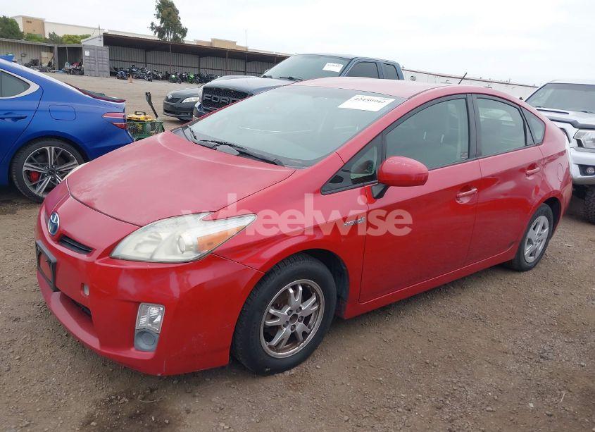 Photo 2 of 2010 Toyota Prius II (VIN JTDKN3DU7A0143795)