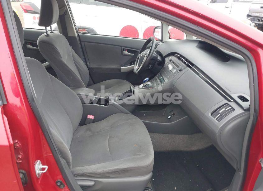 Photo 5 of 2010 Toyota Prius II (VIN JTDKN3DU7A0143795)