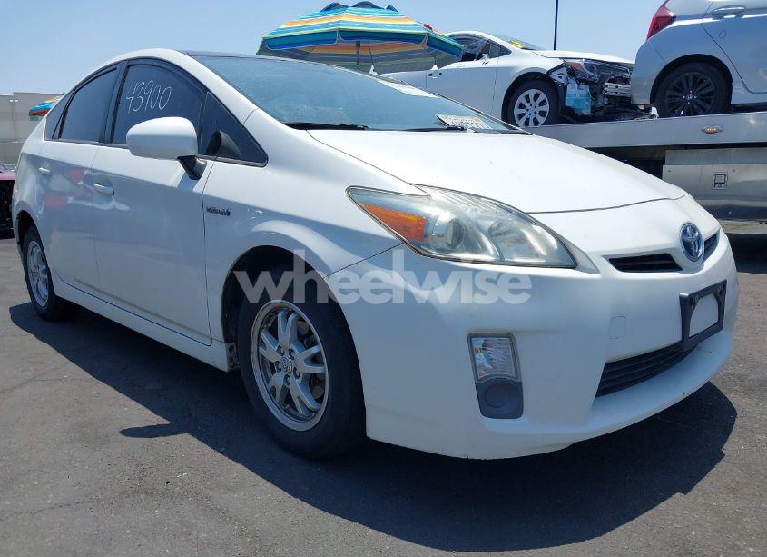 2010 Toyota Prius IV (VIN JTDKN3DU7A0206653) main photo