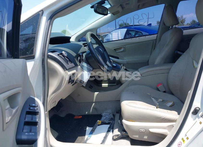 Photo 5 of 2010 Toyota Prius IV (VIN JTDKN3DU7A0206653)